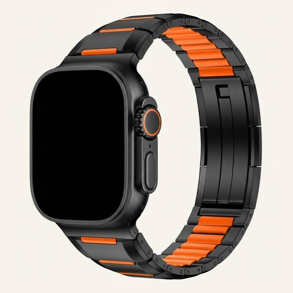 Bracelet Apple Watch acier caoutchouc porté au poignet homme