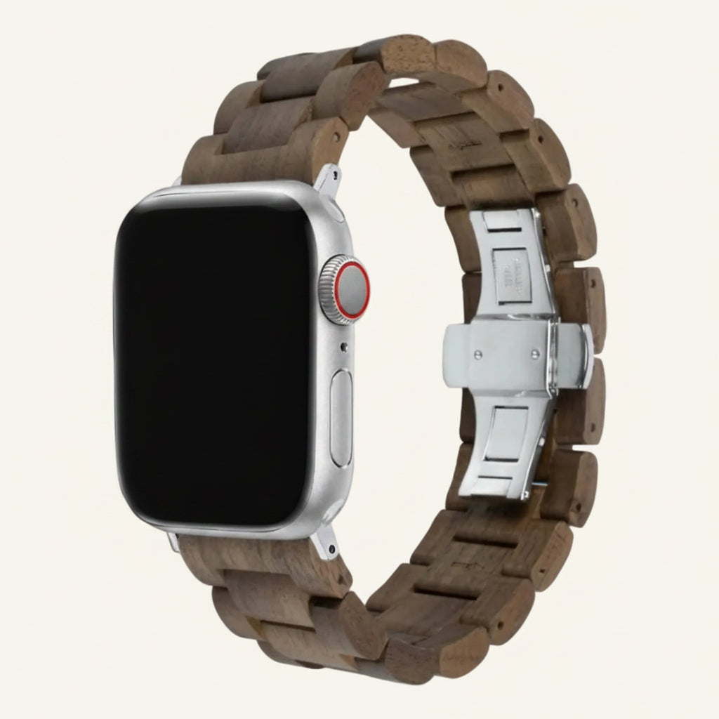 Bracelet Apple Watch bois massif porté au poignet