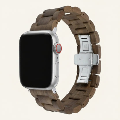 Bracelet Apple Watch bois massif porté au poignet