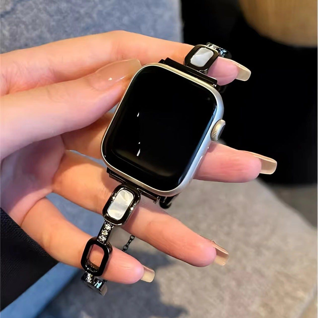 Fermoir à bouton du bracelet Apple Watch métal