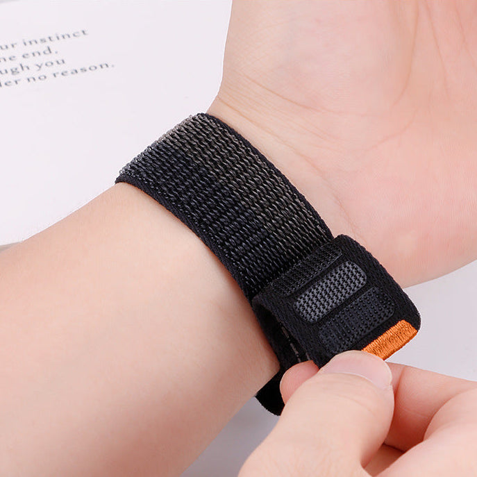 Bracelet Apple Watch nylon trail motif vague velcro — Le Sentier