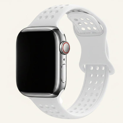Bracelet Apple Watch silicone respirant porté au poignet