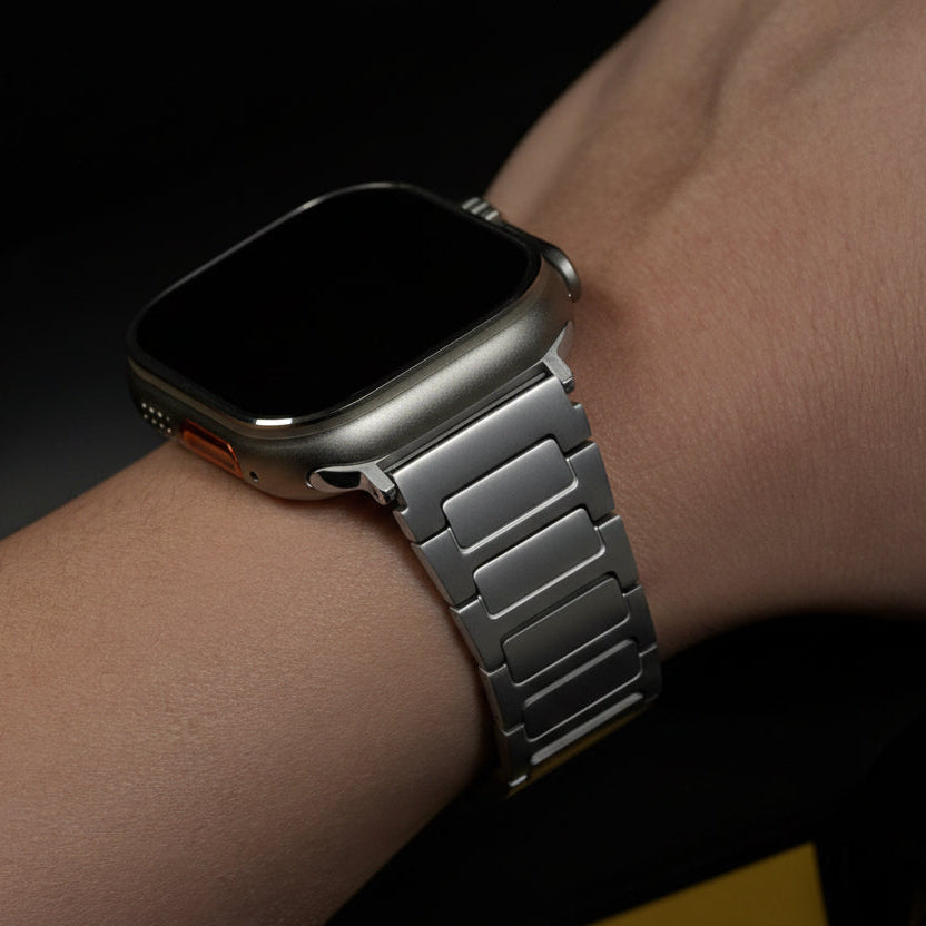 Bracelet Apple Watch titane gris à maillons i-beam