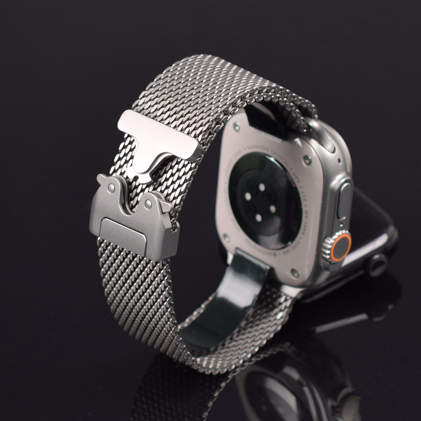 Bracelet Apple Watch titane maille milanaise — Le Titane Ultra