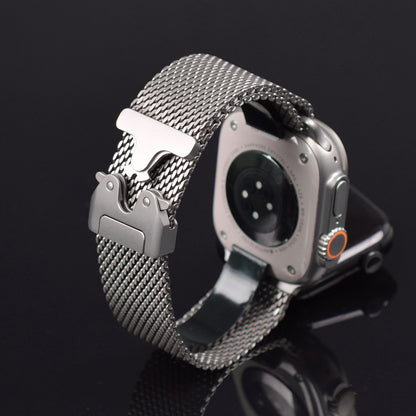Bracelet Apple Watch titane maille milanaise — Le Titane Ultra