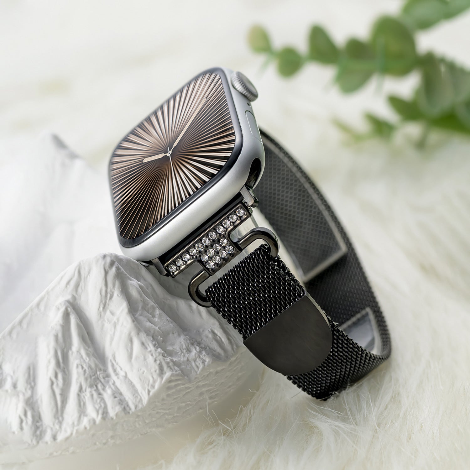 Fermoir magnétique du bracelet Apple Watch maille milanaise femme
